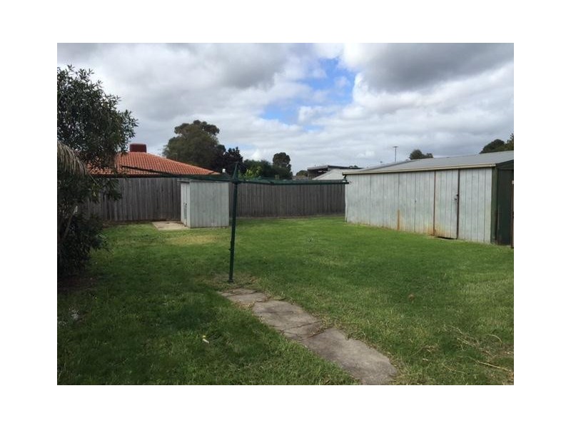 104 Racecourse Road, Pakenham VIC 3810