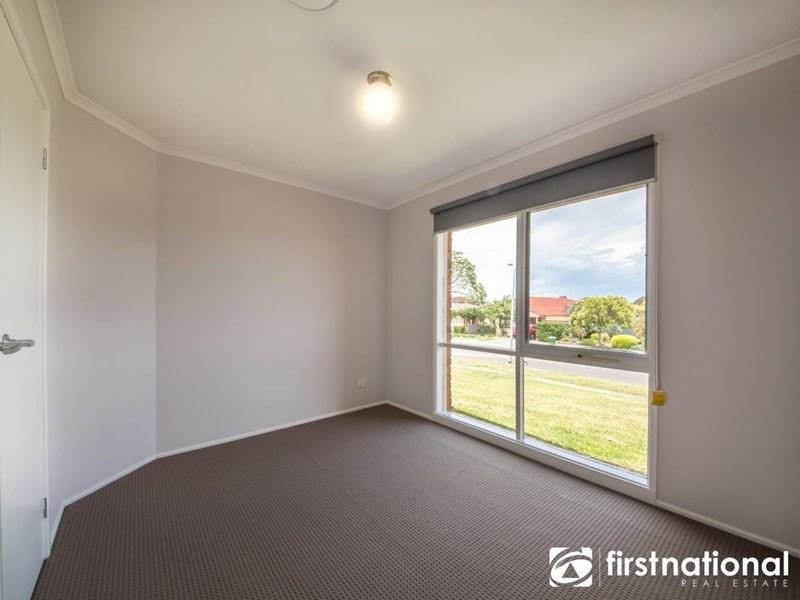 55 Lodge Crescent, Berwick VIC 3806