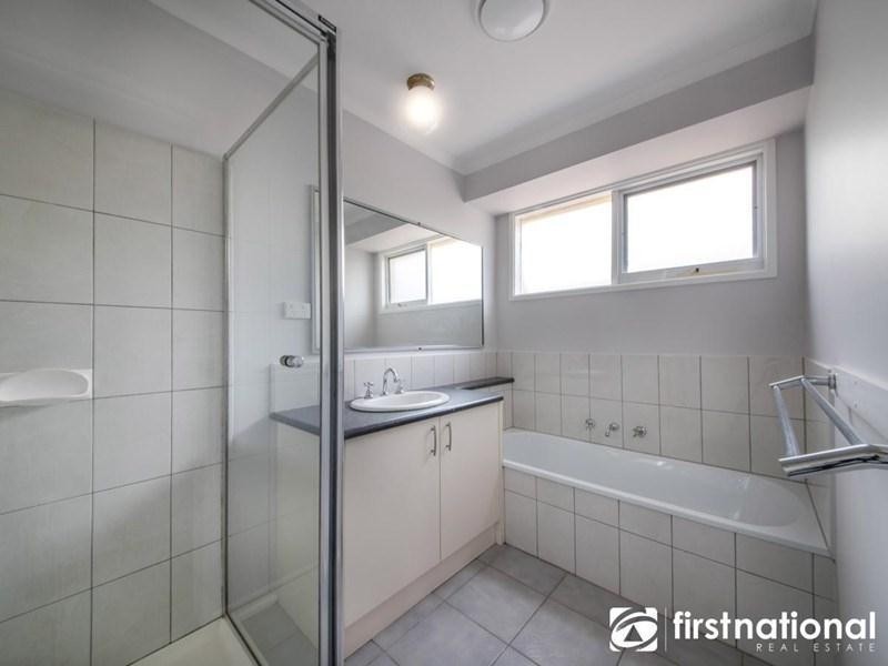 55 Lodge Crescent, Berwick VIC 3806