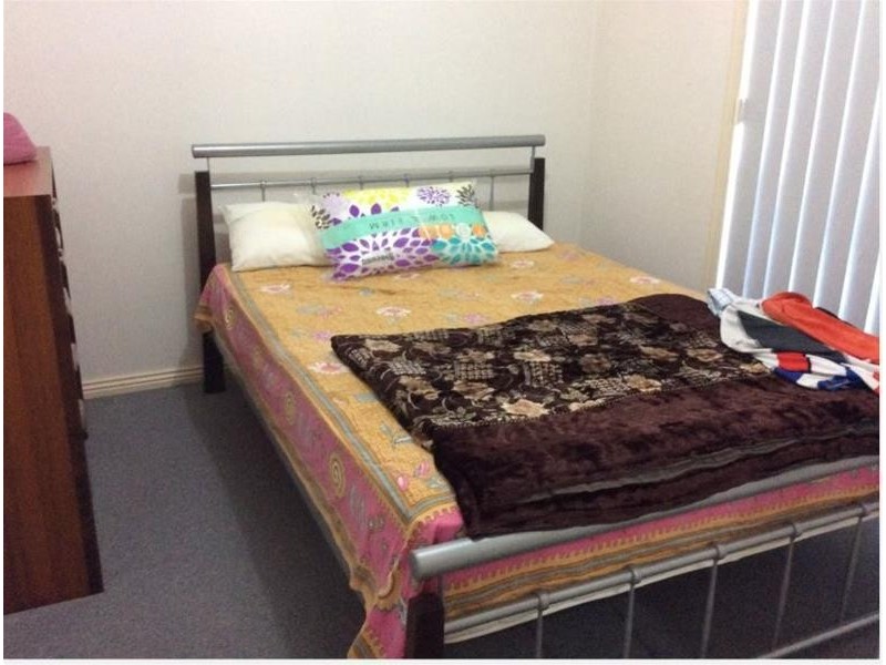 34 Warren Close, Narre Warren VIC 3805