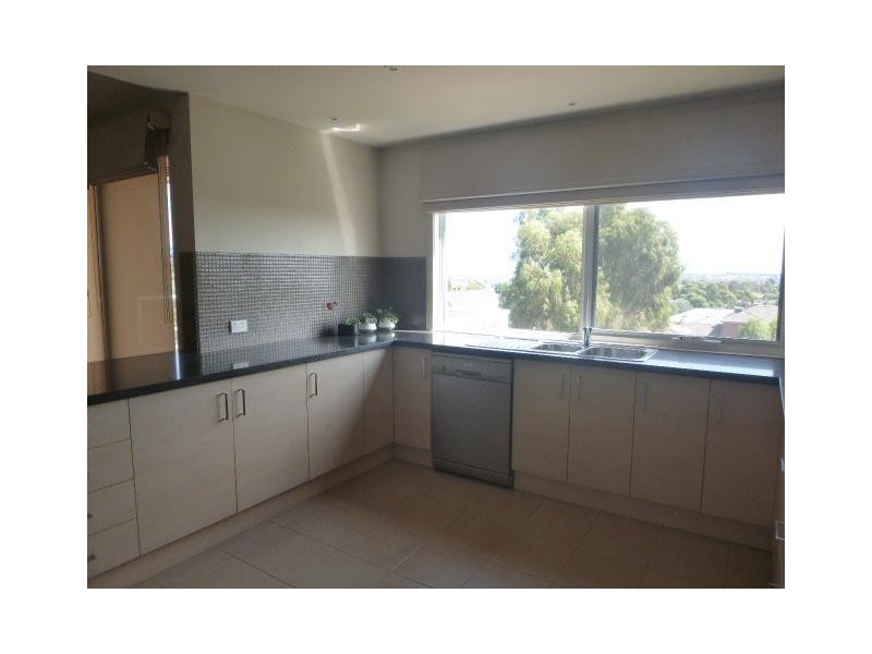 93 Marisa Crescent, Berwick VIC 3806