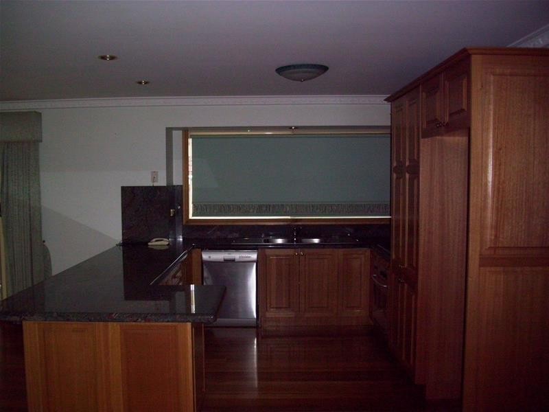 1 Jumbuck Court, Berwick VIC 3806