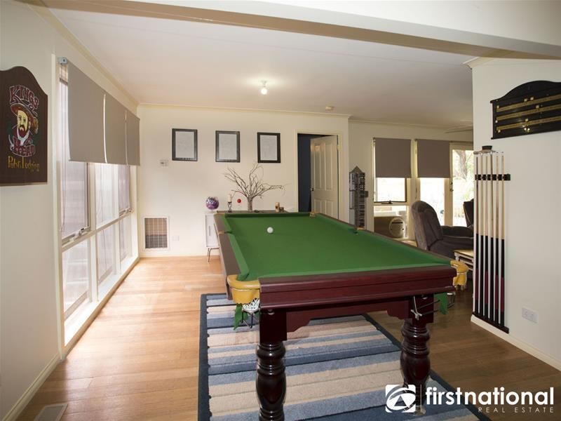 11 St James  Court, Narre Warren VIC 3805