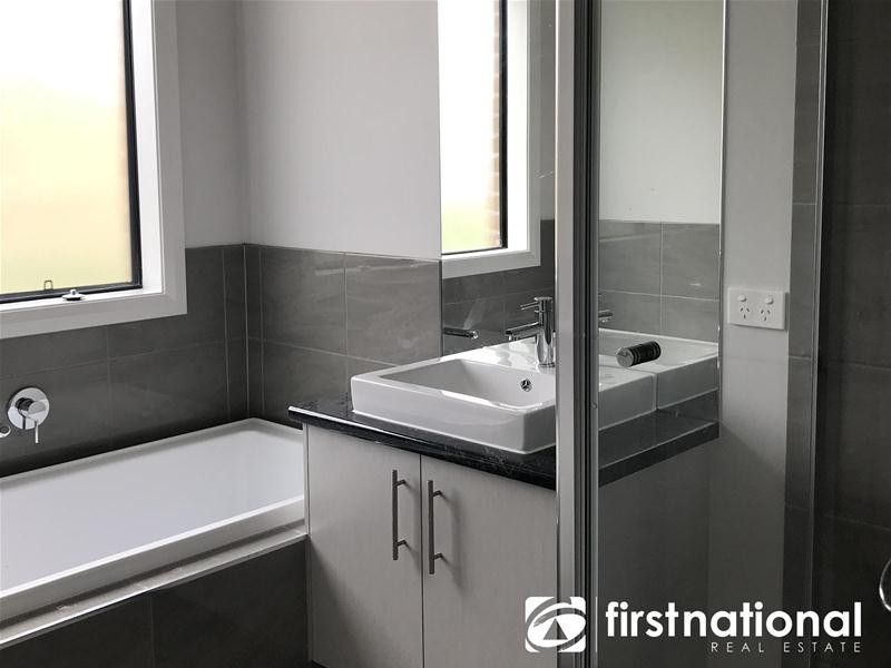 224 Pinkhill Boulevard, Officer VIC 3809