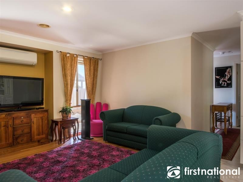 13 Mayfair Crescent, Narre Warren VIC 3805