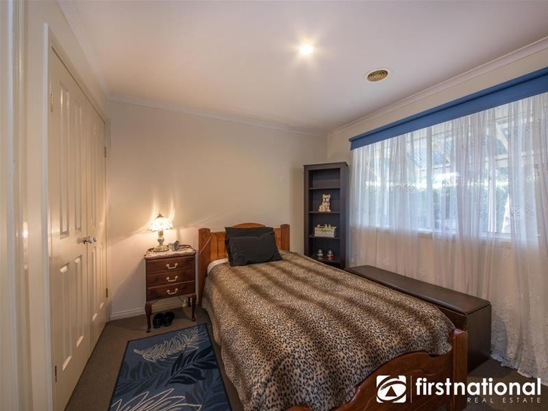 13 Mayfair Crescent, Narre Warren VIC 3805