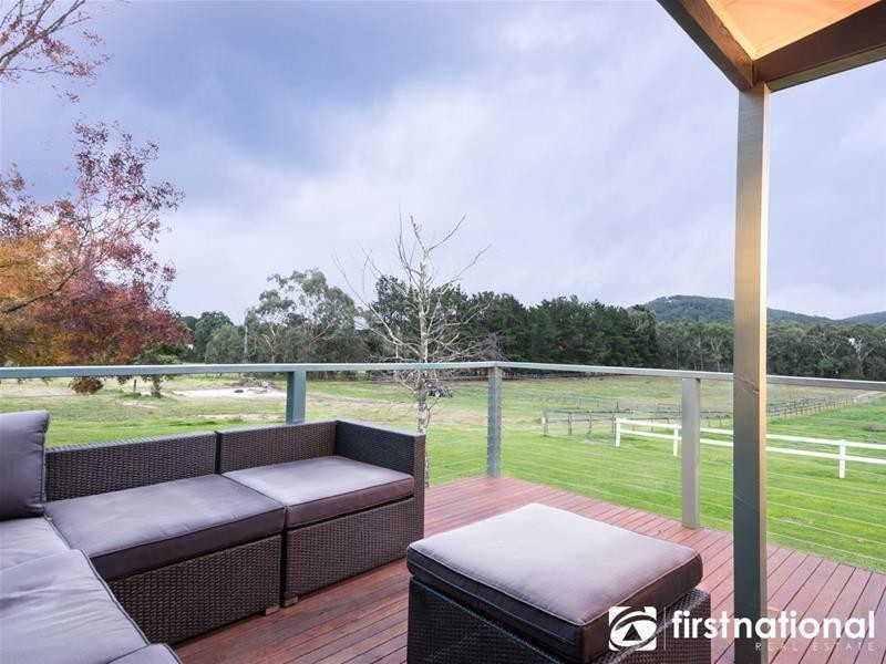 230 Old Sale Road, Garfield North VIC 3814