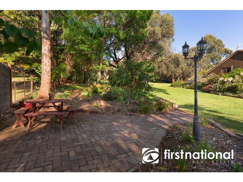 12 Bareena  Lane, Maryknoll VIC 3812