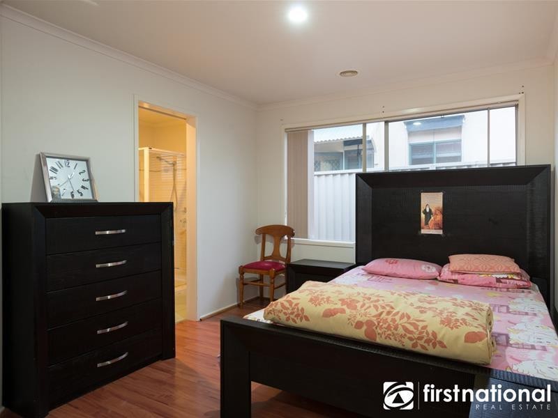 9 Spring Circuit, Pakenham VIC 3810