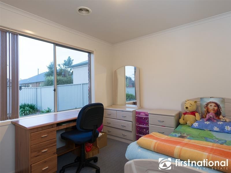 9 Spring Circuit, Pakenham VIC 3810