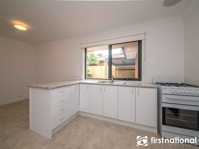 11 Sweet Gum Avenue, Narre Warren VIC 3805