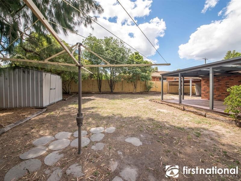 11 Sweet Gum Avenue, Narre Warren VIC 3805