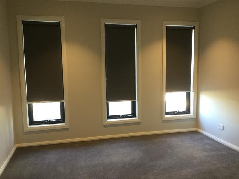 15 Greenfield  Lane, Pakenham VIC 3810