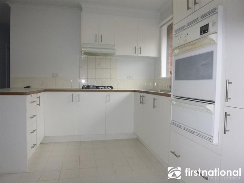 48 Tarcoola Drive, Narre Warren VIC 3805