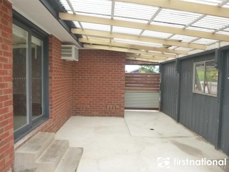 48 Tarcoola Drive, Narre Warren VIC 3805