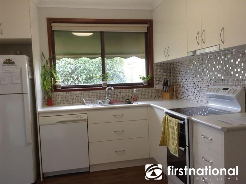 2/23 Main Street, Nar Nar Goon VIC 3812