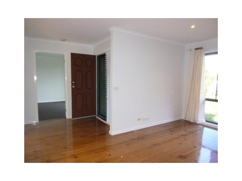 8 Kilfera Court, Narre Warren VIC 3805