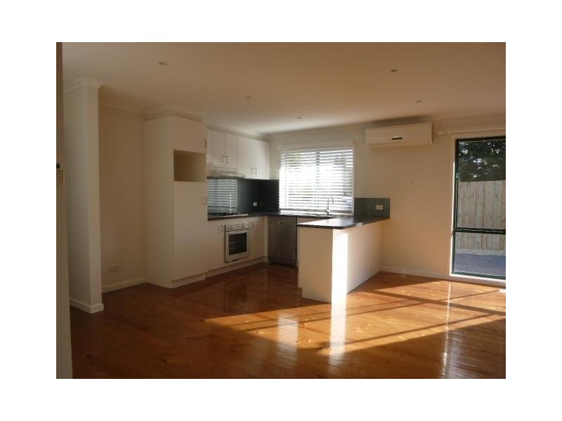 8 Kilfera Court, Narre Warren VIC 3805