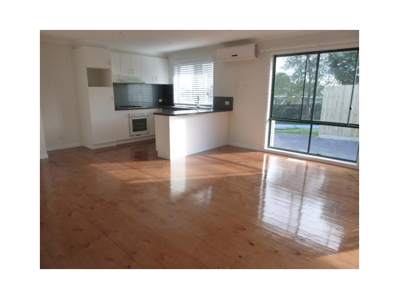 8 Kilfera Court, Narre Warren VIC 3805