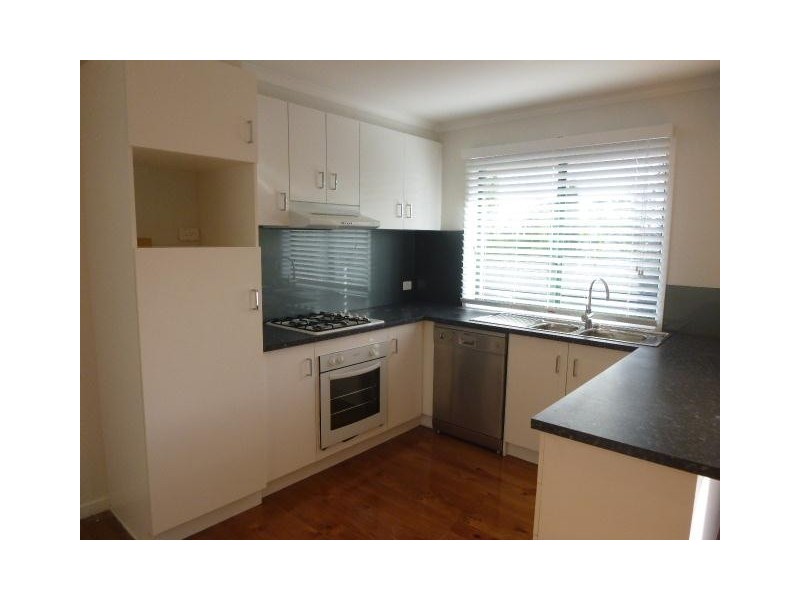 8 Kilfera Court, Narre Warren VIC 3805