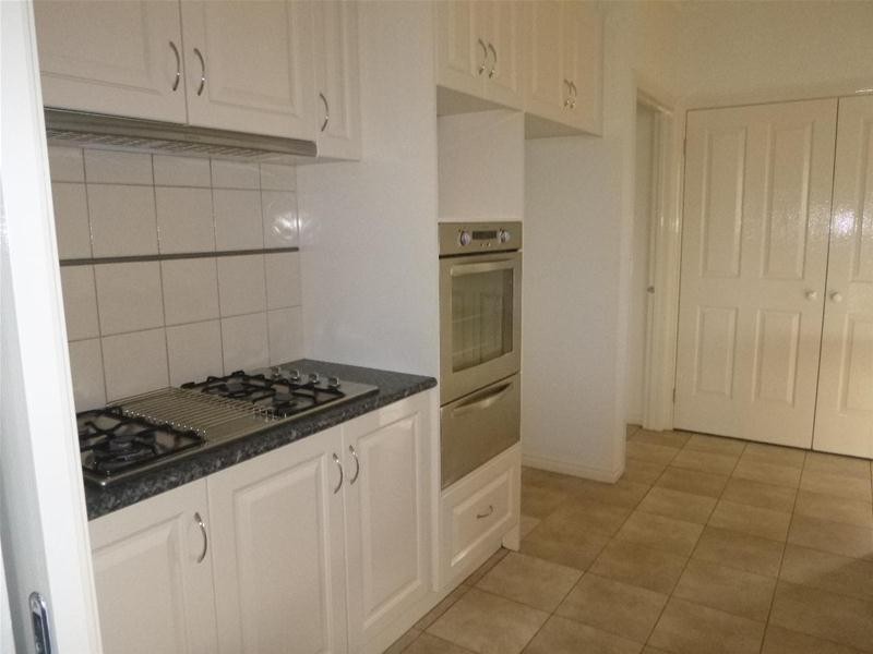 4 Ambiance Crescent, Narre Warren South VIC 3805