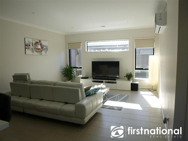 47 Arbourlea Boulevard, Cranbourne North VIC 3977