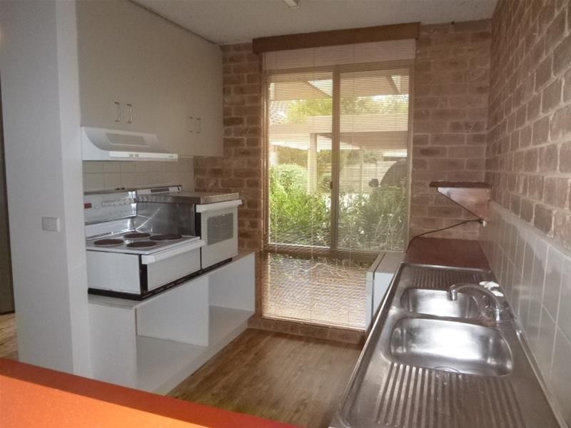 10/47 Peel Street, Berwick VIC 3806