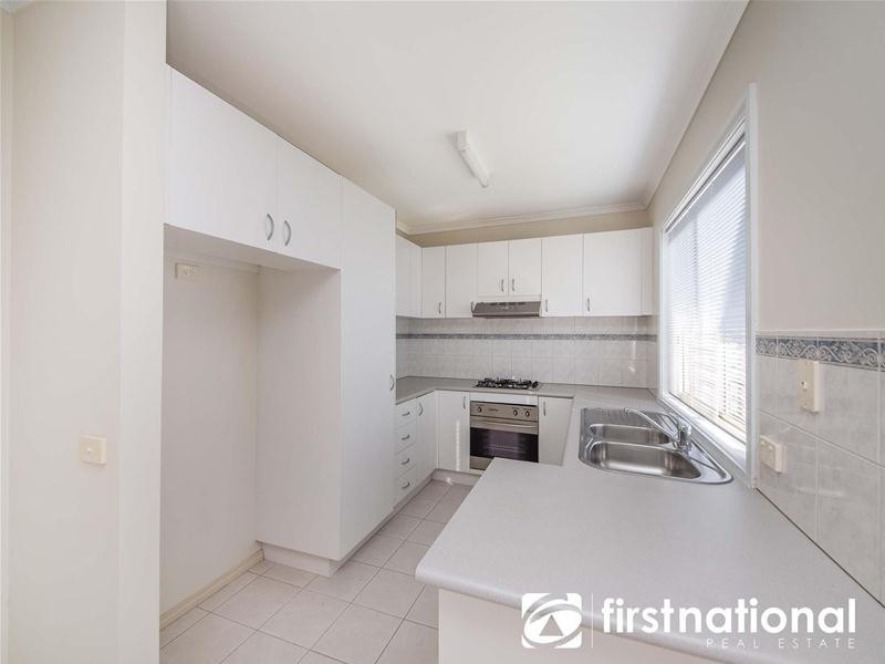 15 Margie Square, Narre Warren South VIC 3805