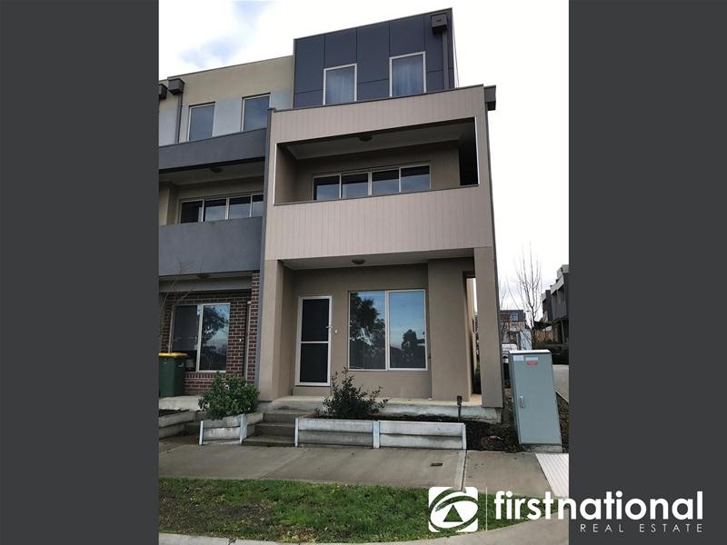 7 Annecy Lane, Pakenham VIC 3810