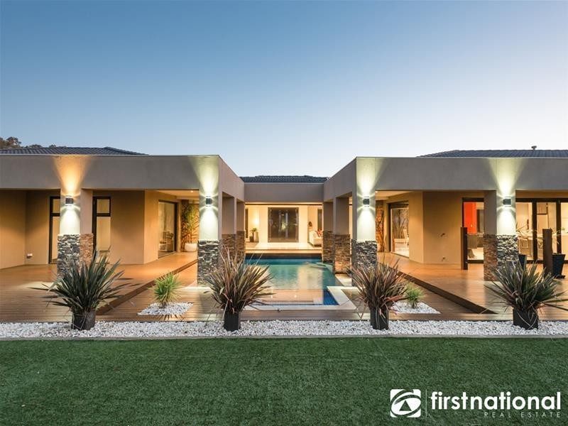 33 – 35 Timberside Drive, Beaconsfield VIC 3807