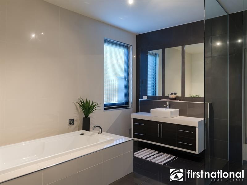 33 – 35 Timberside Drive, Beaconsfield VIC 3807