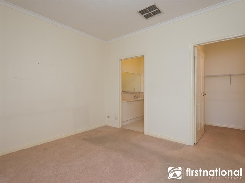 14/21-25 Parkhill Drive, Berwick VIC 3806