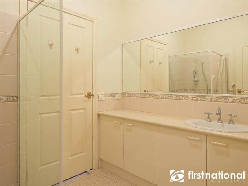 14/21-25 Parkhill Drive, Berwick VIC 3806