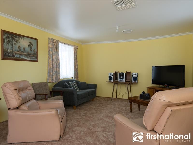 13 Sherriff Rise, Pakenham VIC 3810