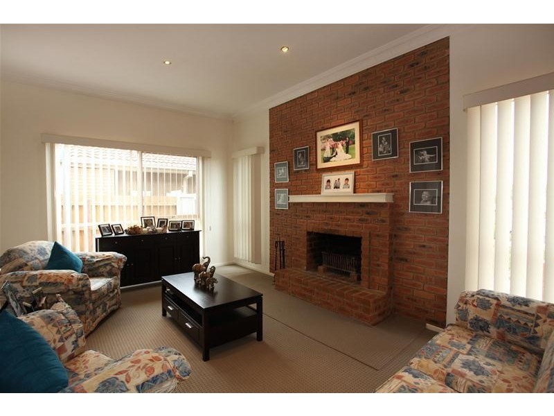 5 Shawnee Court, Narre Warren VIC 3805