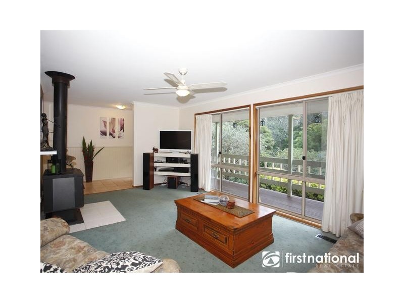 990 Pakenham Road, Pakenham Upper VIC 3810