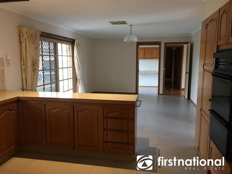 24-26 Claremont Glen, Berwick VIC 3806