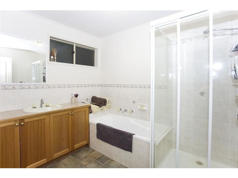 118 Hinrichsen Drive, Hallam VIC 3803