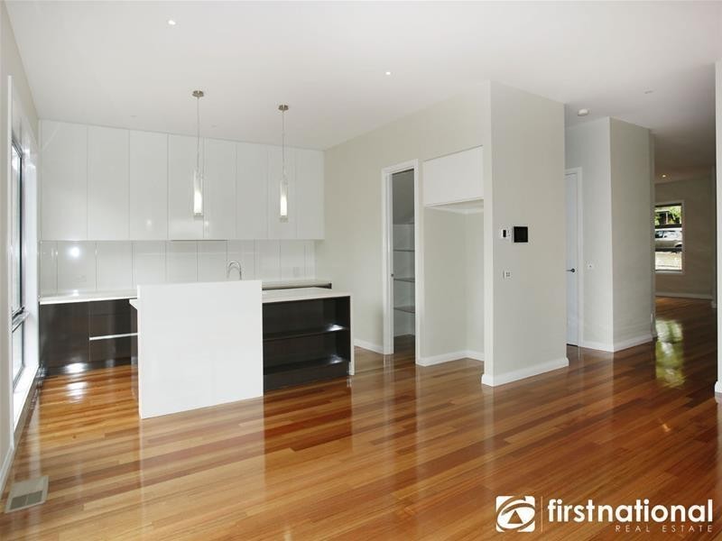 10B Palmerston Street, Berwick VIC 3806