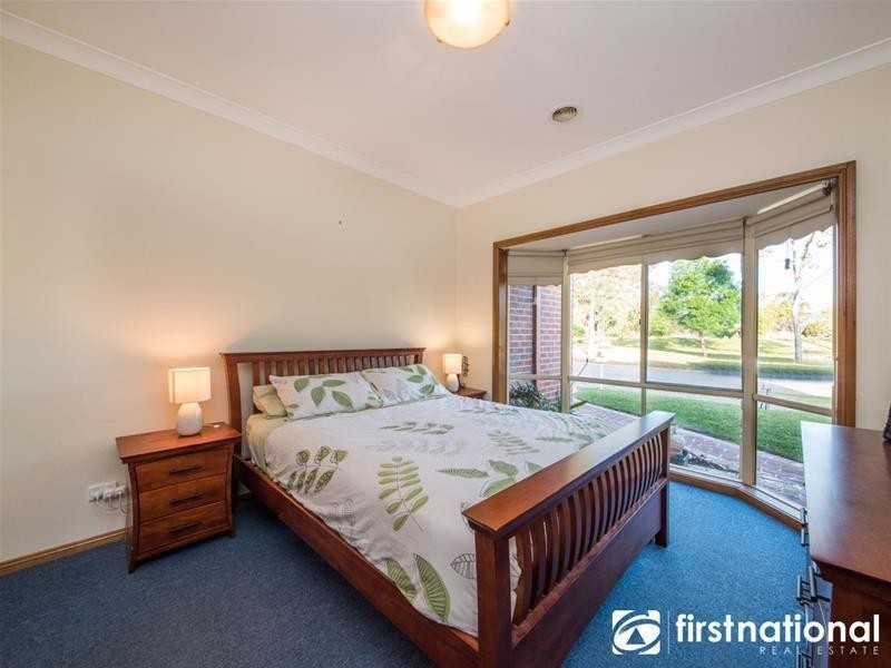 38 Stockmans Circuit, Pakenham VIC 3810