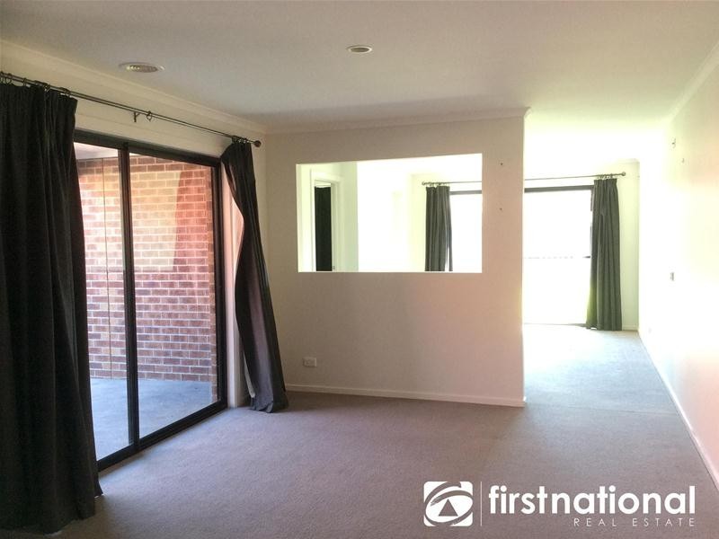 44 Lucerne Circuit, Pakenham VIC 3810