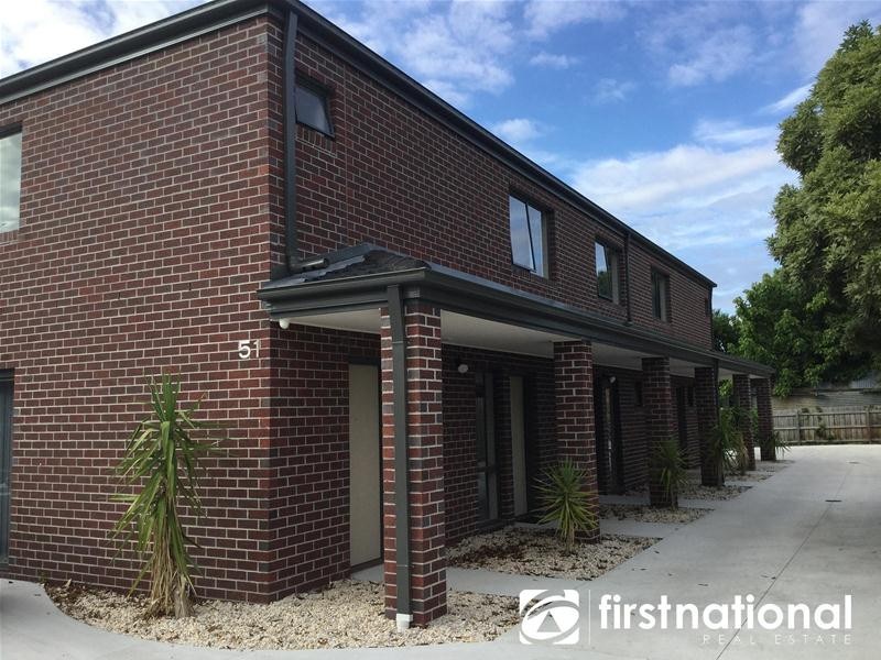 6/51 Henry Street, Pakenham VIC 3810