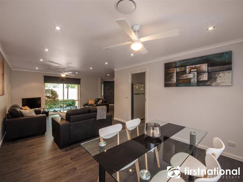 4 Hall Court, Berwick VIC 3806