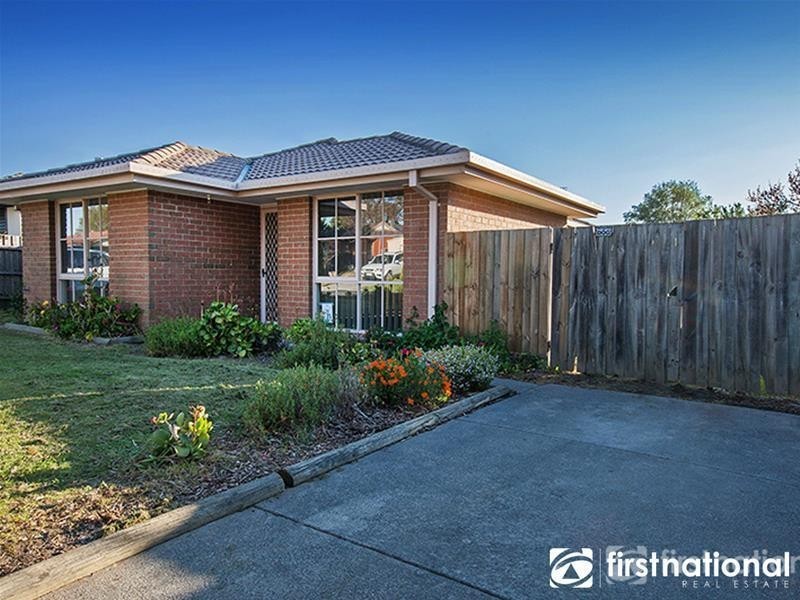 10 McMaster Court, Pakenham VIC 3810