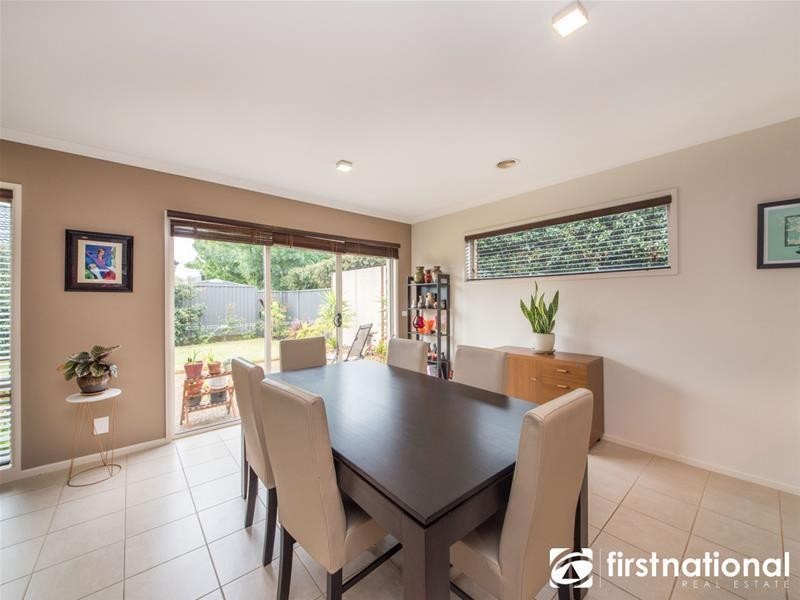 42 Britton Drive, Pakenham VIC 3810