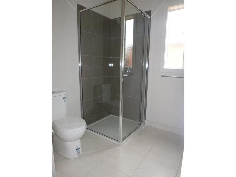 16 Ample Avenue, Officer VIC 3809