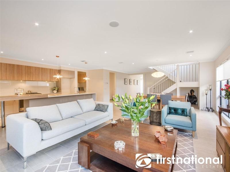 2 Clovelly Way, Officer VIC 3809