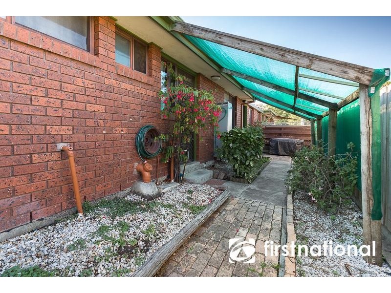 1/7 Snodgrass Street, Pakenham VIC 3810
