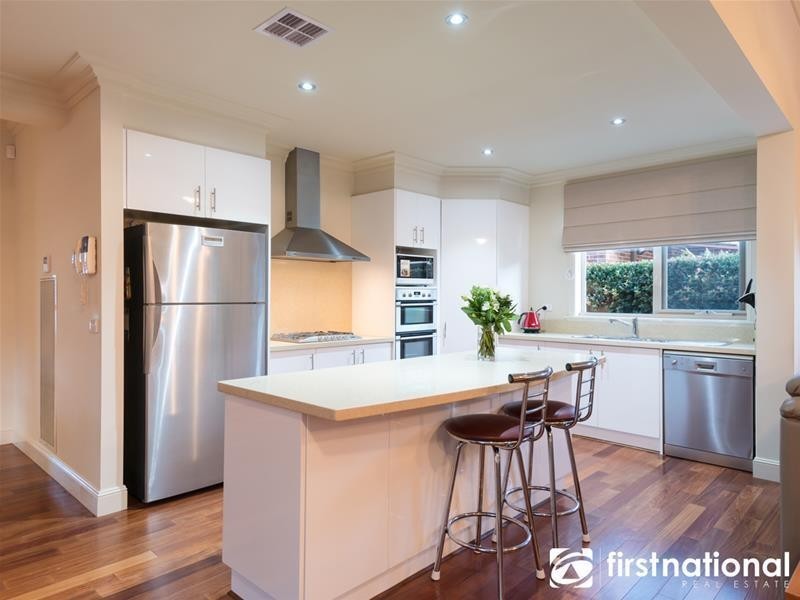 9/3 Paddington Terrace, Berwick VIC 3806