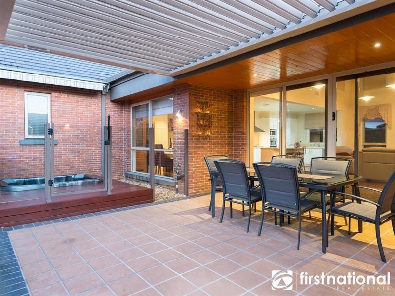 9/3 Paddington Terrace, Berwick VIC 3806